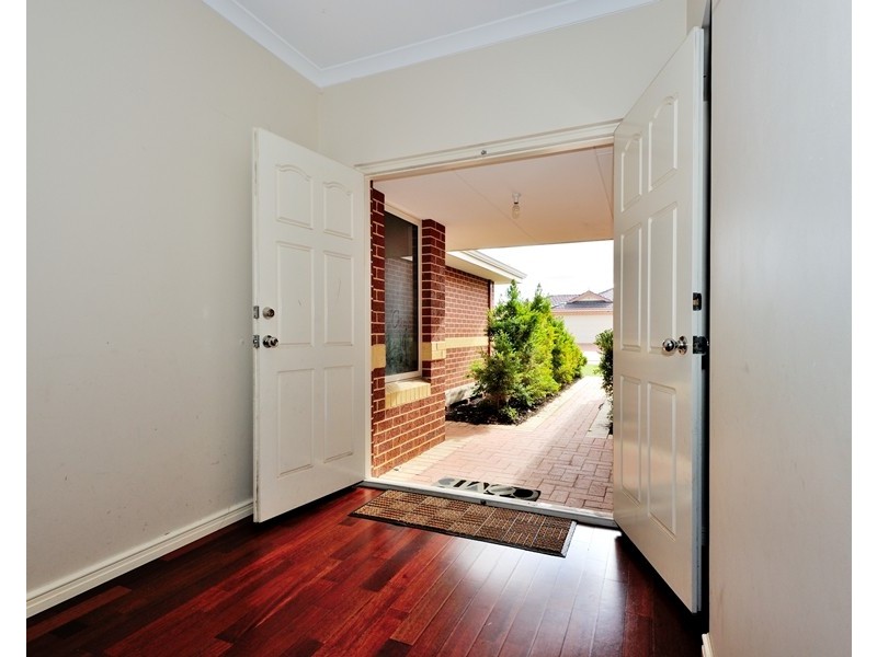 11 Fewson Turn, Ellenbrook WA 6069