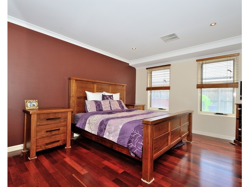 11 Fewson Turn, Ellenbrook WA 6069