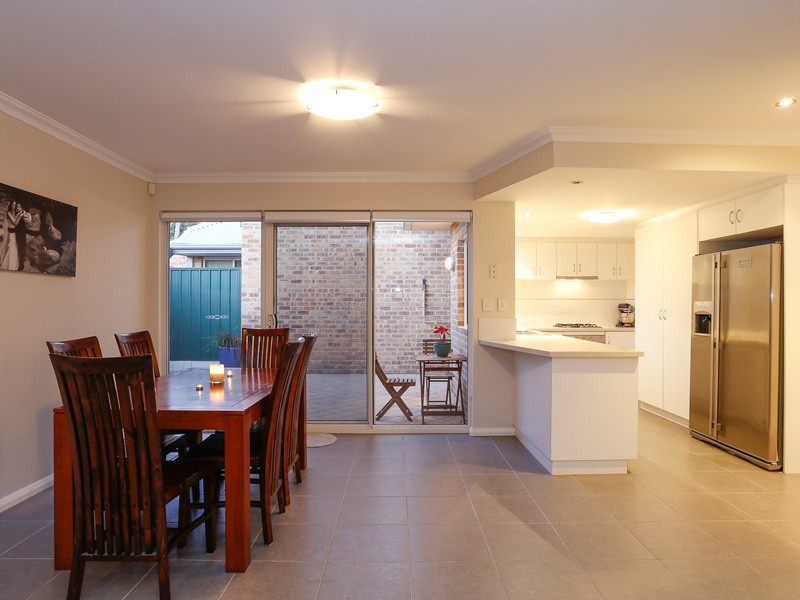 3B May Court, Nollamara WA 6061