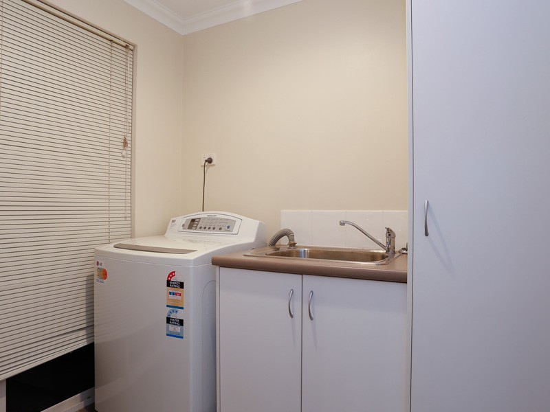 3B May Court, Nollamara WA 6061