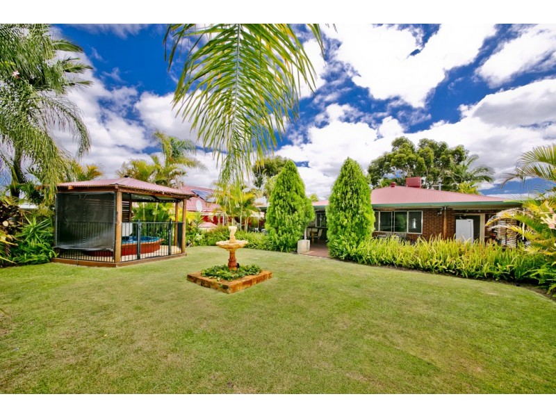 49 Yosemite Loop, Ballajura WA 6066