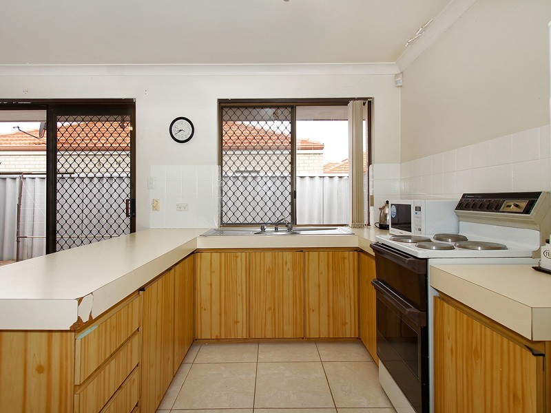 6/234 Flinders Street, Yokine WA 6060