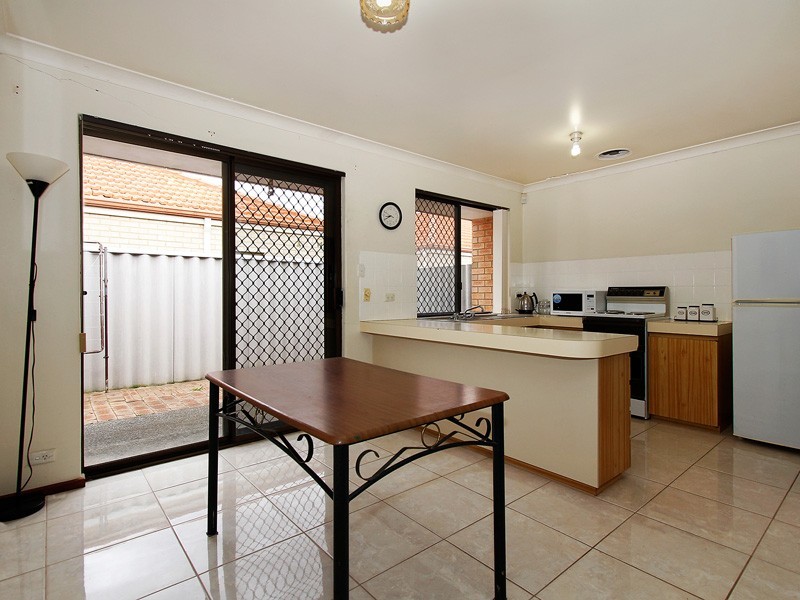 6/234 Flinders Street, Yokine WA 6060