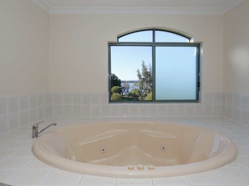 10/146 Joel Terrace, Mount Lawley WA 6050