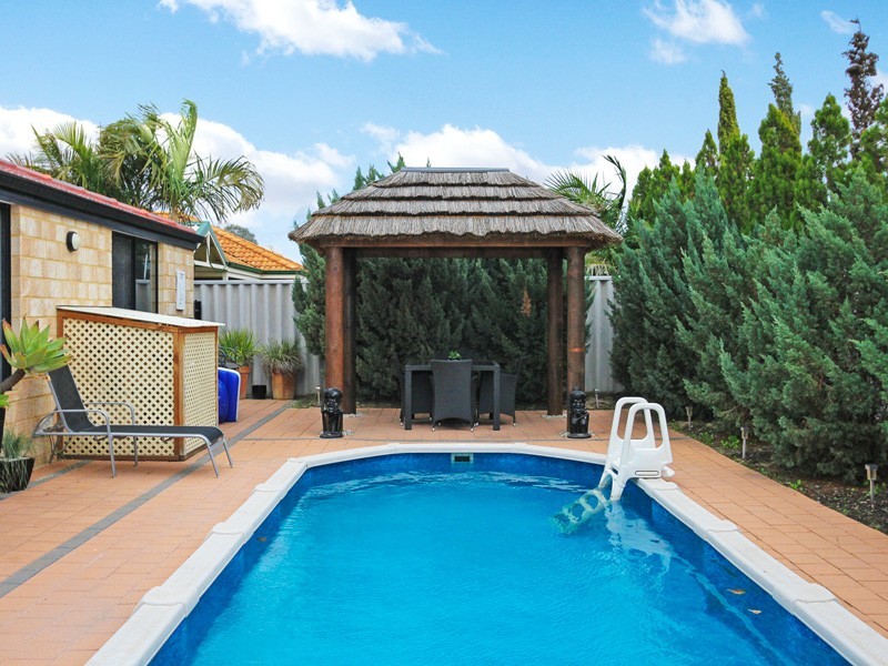 7 Corvina Place, Caversham WA 6055