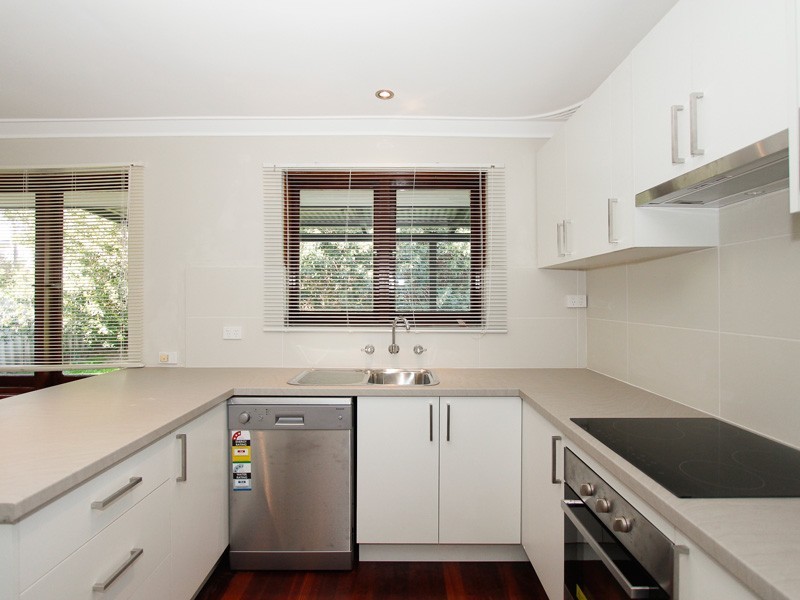 22 Frost Street, Swan View WA 6056