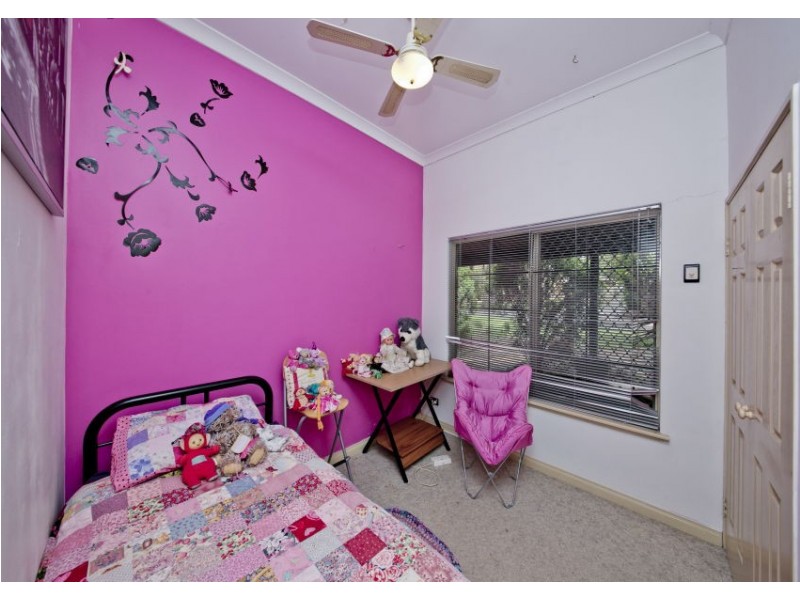 17 Anzac Terrace, Bassendean WA 6054