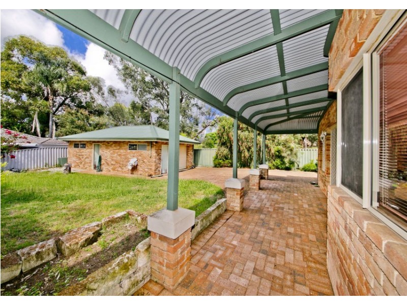 17 Anzac Terrace, Bassendean WA 6054