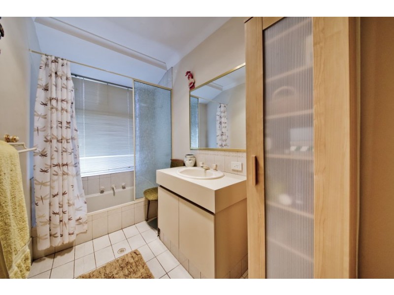 7 Mammoth Court, Ballajura WA 6066