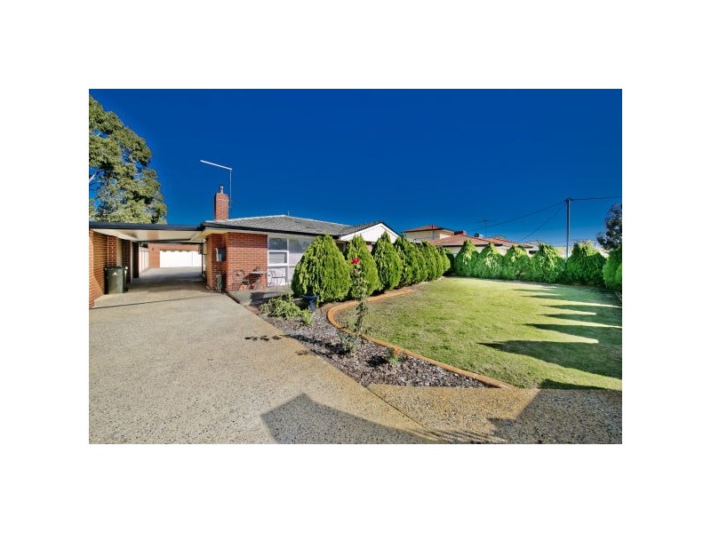 20 Bader Way, Stirling WA 6021