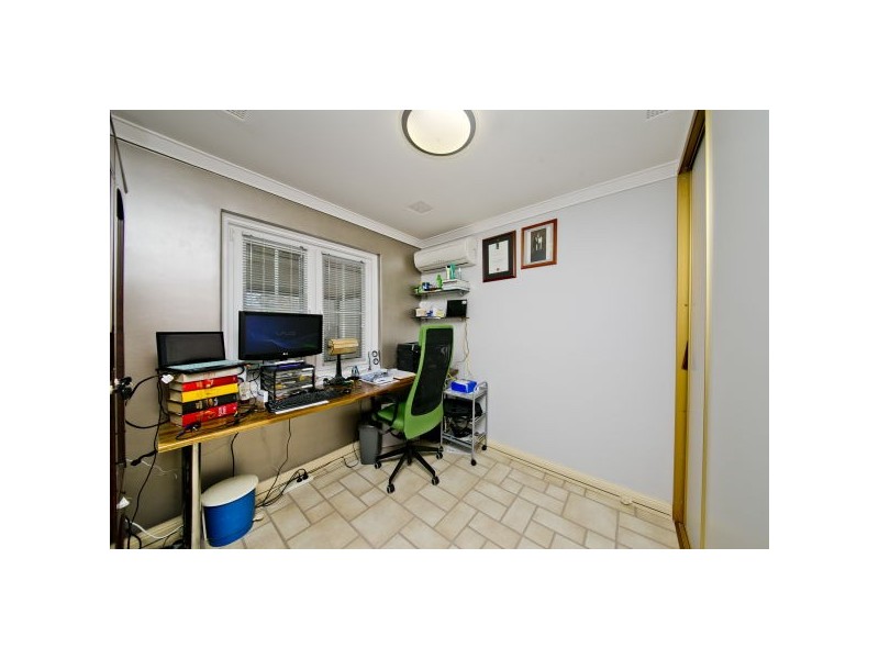20 Bader Way, Stirling WA 6021