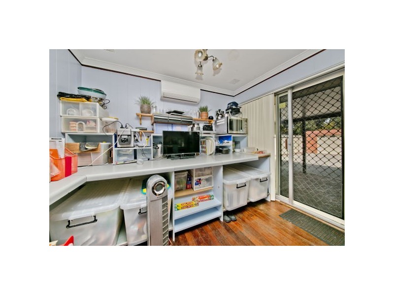 20 Bader Way, Stirling WA 6021