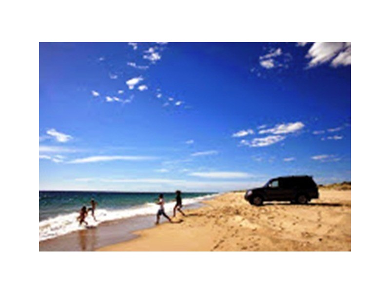 13 Yalgorup Court, Preston Beach WA 6215