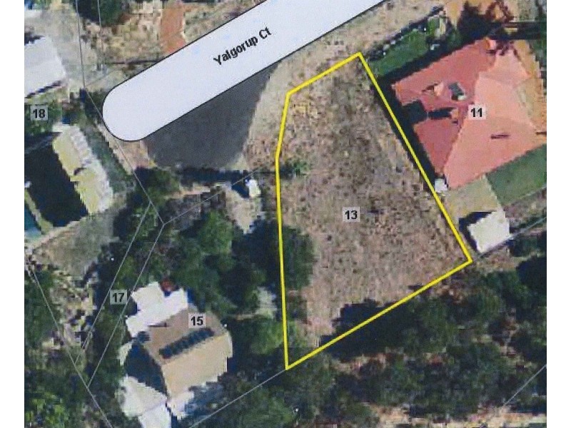 13 Yalgorup Court, Preston Beach WA 6215