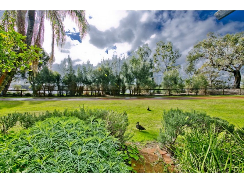 137/12 Wall Street, Maylands WA 6051