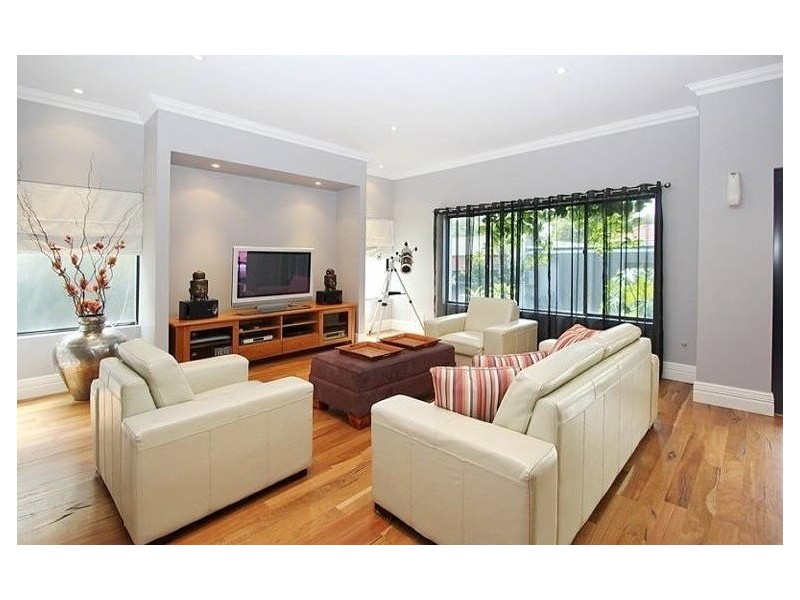 12 Second Avenue, Mount Lawley WA 6050