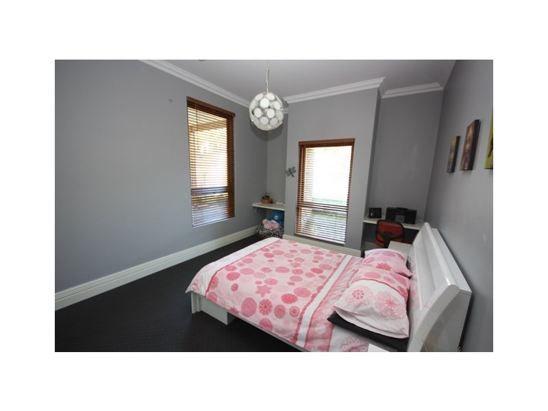 12 Second Avenue, Mount Lawley WA 6050