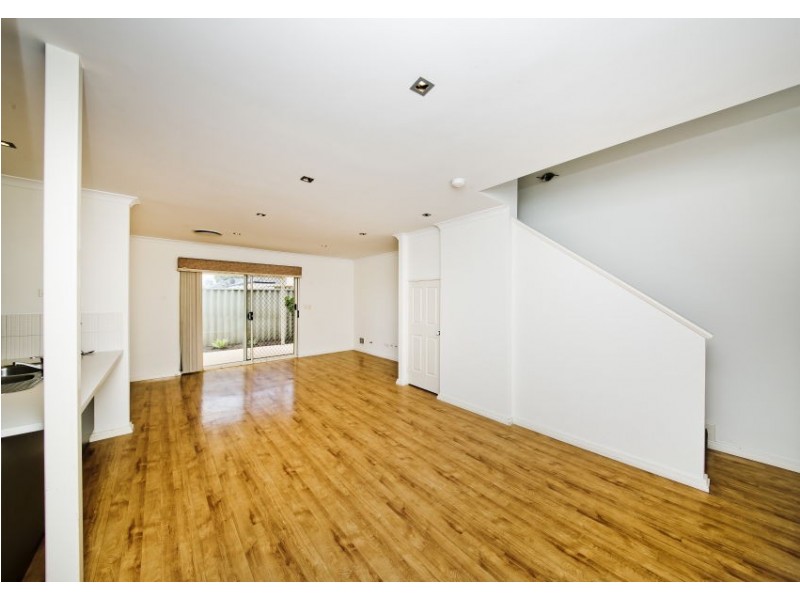 9/15 Sydenham Street, Rivervale WA 6103