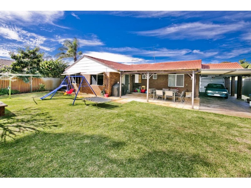 1 Cothill Court, Eden Hill WA 6054