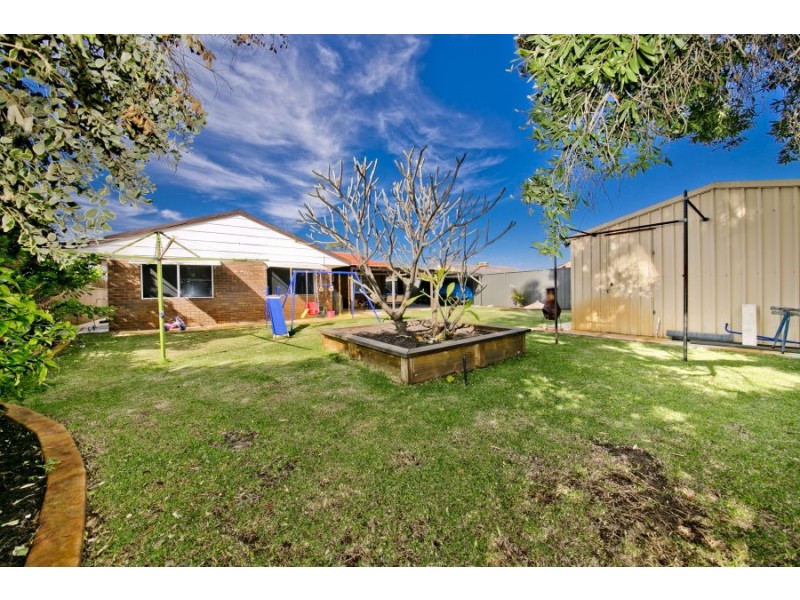 1 Cothill Court, Eden Hill WA 6054