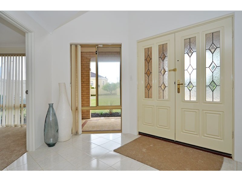 26 Longstaff Gardens, Dianella WA 6059