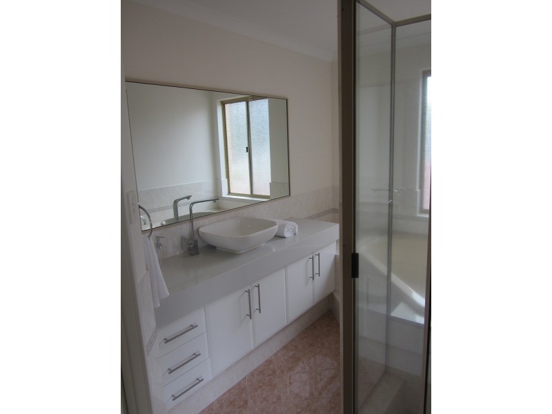 26 Longstaff Gardens, Dianella WA 6059