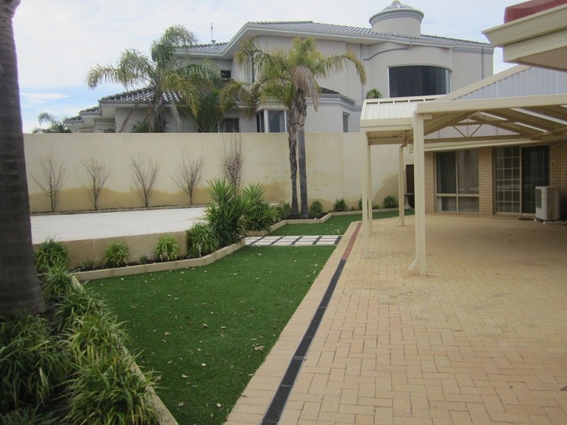 26 Longstaff Gardens, Dianella WA 6059