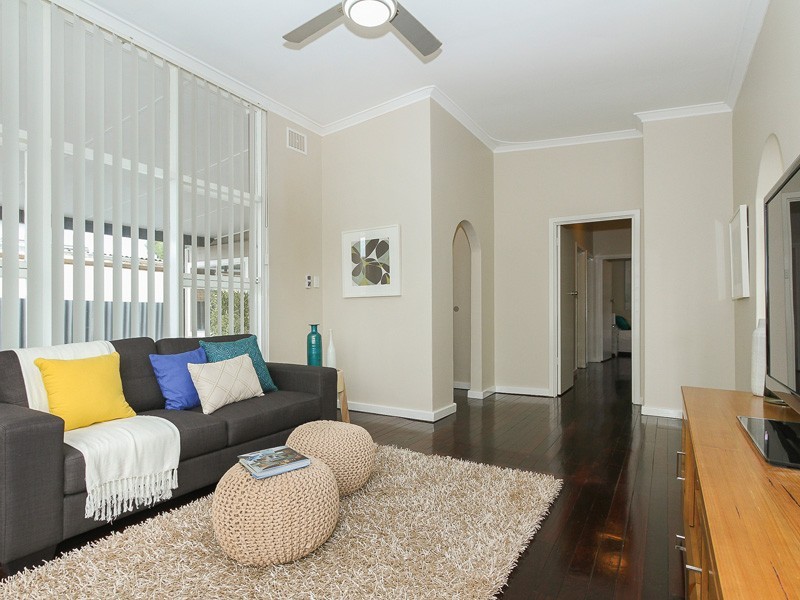 59 Crandon Street, Gosnells WA 6110