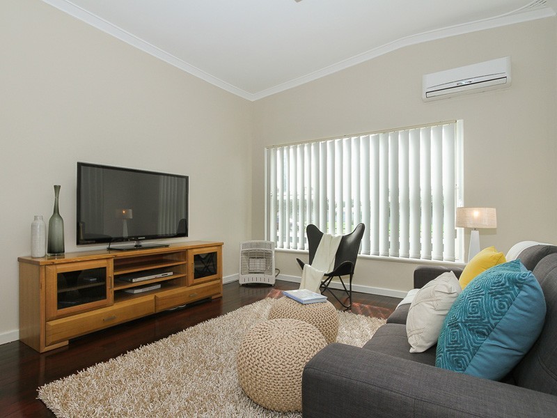 59 Crandon Street, Gosnells WA 6110