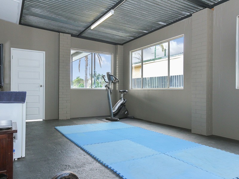 59 Crandon Street, Gosnells WA 6110