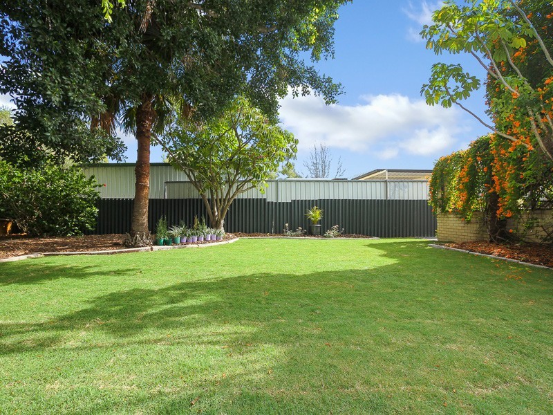59 Crandon Street, Gosnells WA 6110