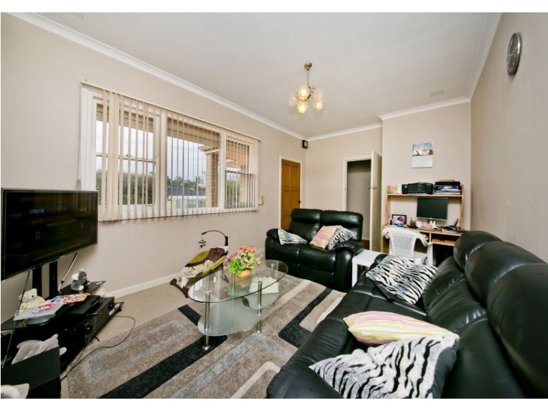 32 Culloton Crescent, Balga WA 6061