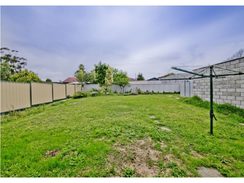 32 Culloton Crescent, Balga WA 6061