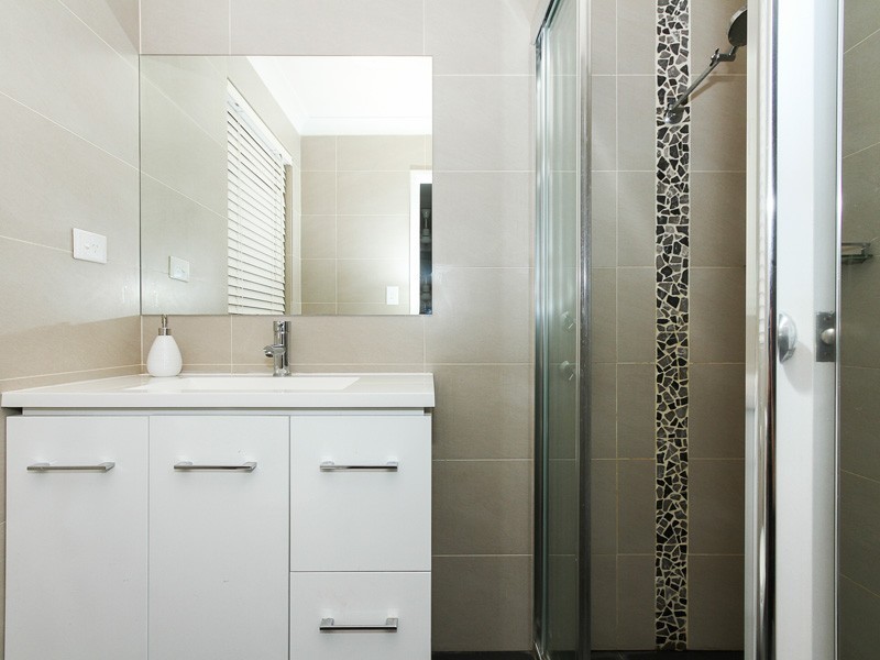 33 St Lawrence Drive, Beechboro WA 6063