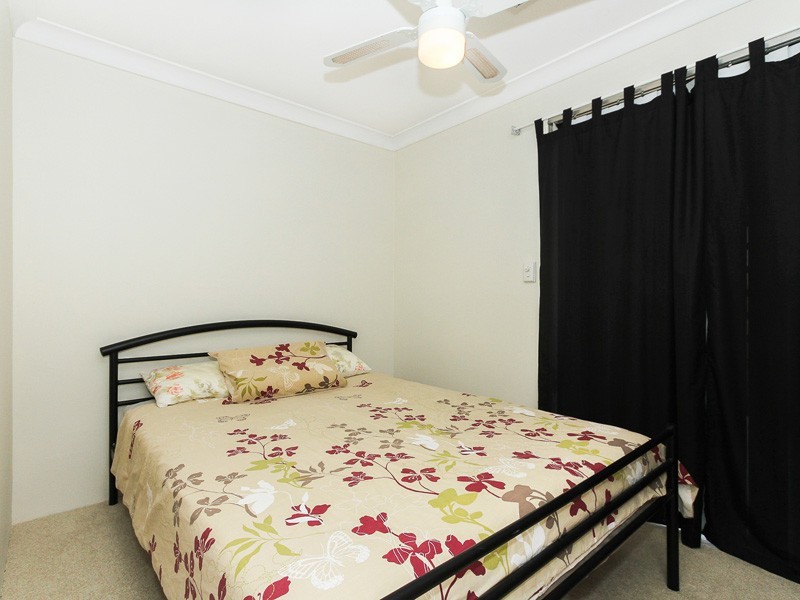 33 St Lawrence Drive, Beechboro WA 6063