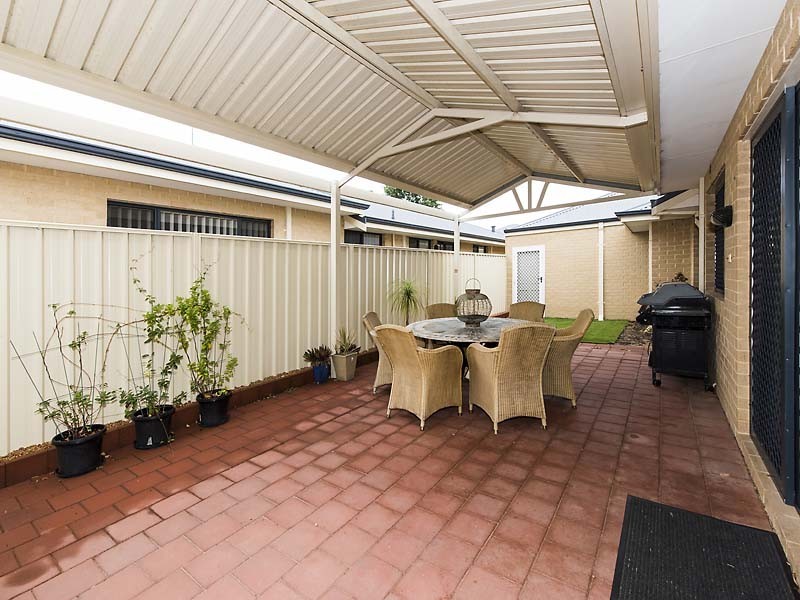 1/27 Hardey Road, Ascot WA 6104