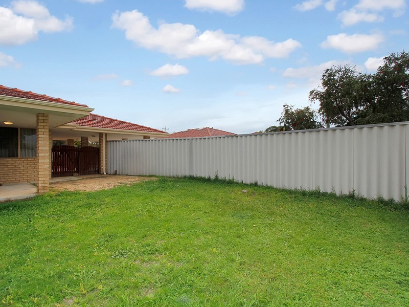 11/7 Park Road, Midvale WA 6056