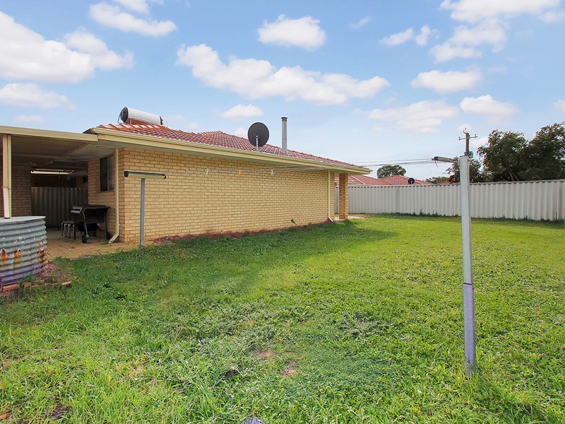 11/7 Park Road, Midvale WA 6056