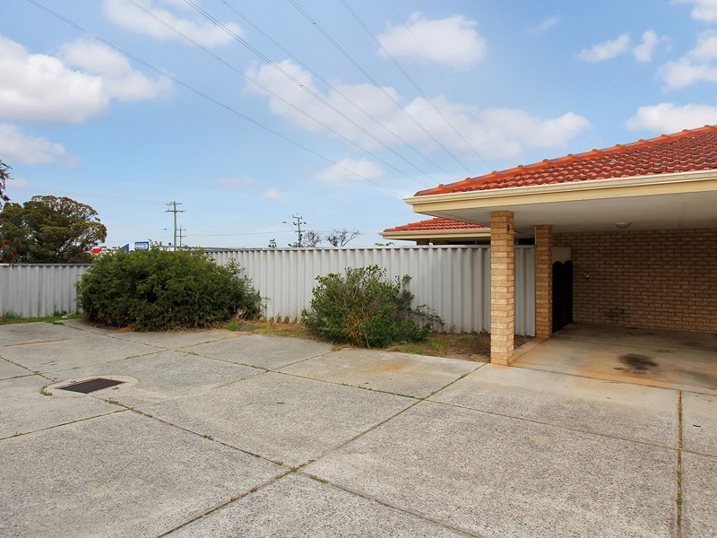 11/7 Park Road, Midvale WA 6056