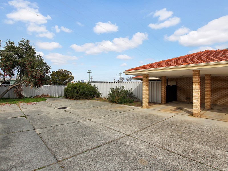 11/7 Park Road, Midvale WA 6056