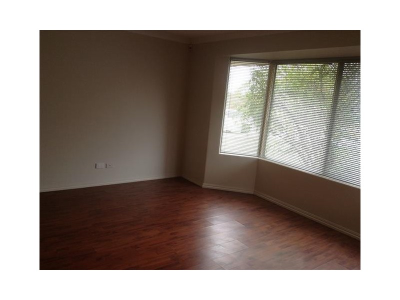 12 Thurburn Retreat, Marangaroo WA 6064