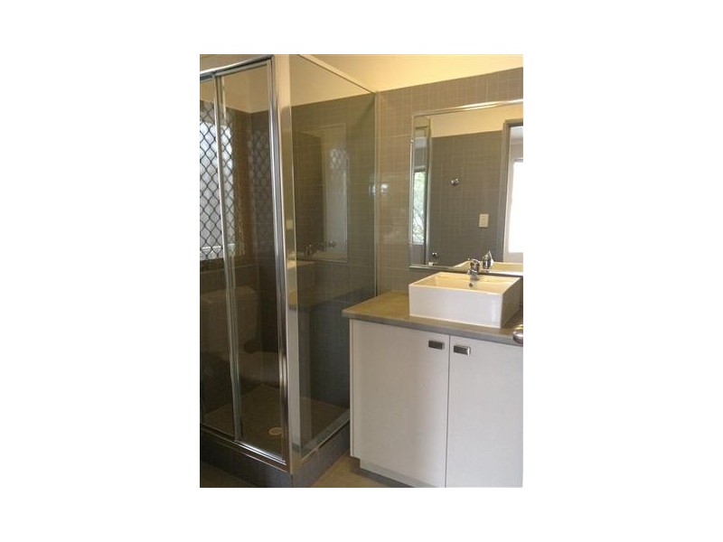 12 Thurburn Retreat, Marangaroo WA 6064