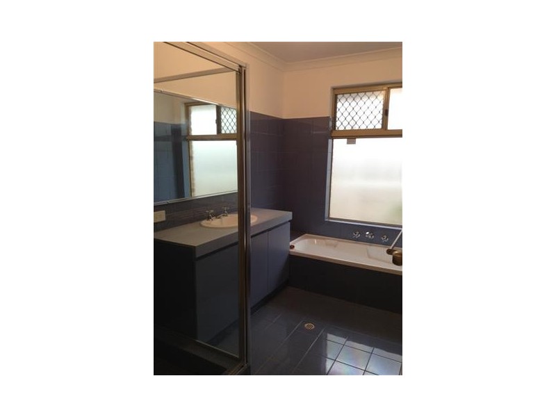 12 Thurburn Retreat, Marangaroo WA 6064