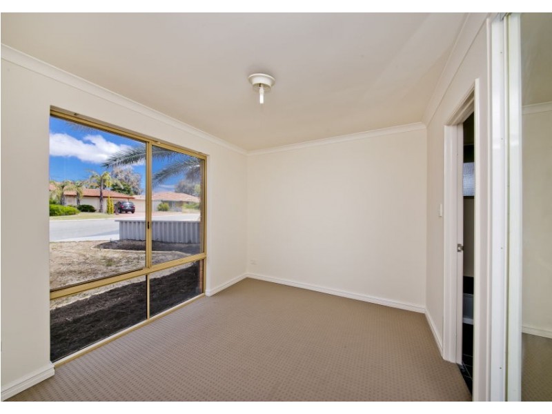 5 Elmwood Court, Marangaroo WA 6064