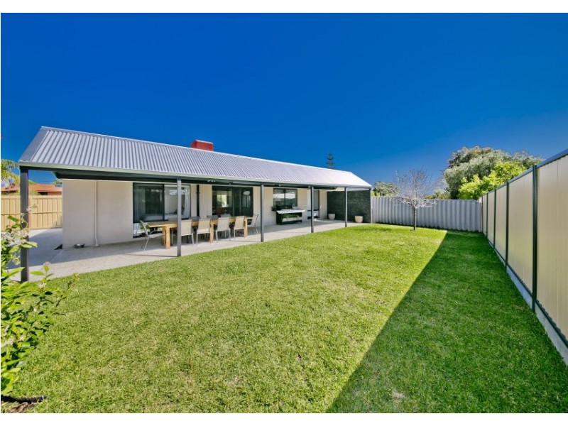 5 Nene Close, Beechboro WA 6063