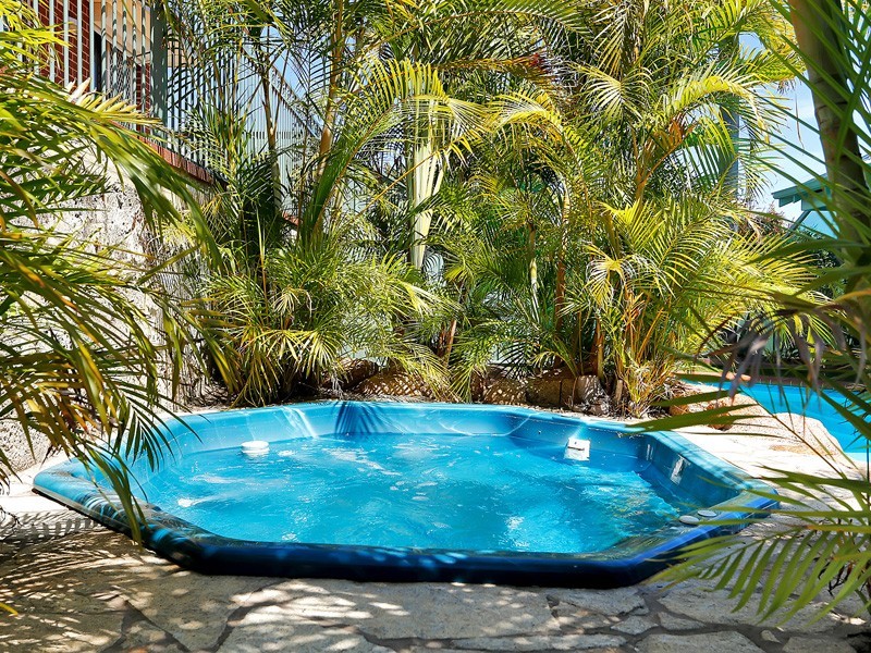 35 Cupello Drive, Swan View WA 6056