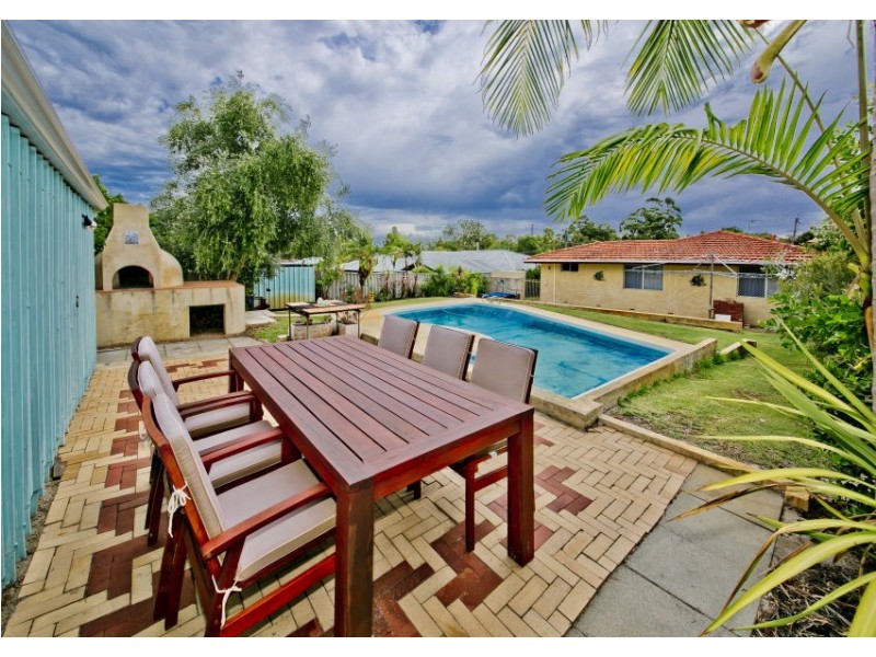 61 Canada Street, Dianella WA 6059