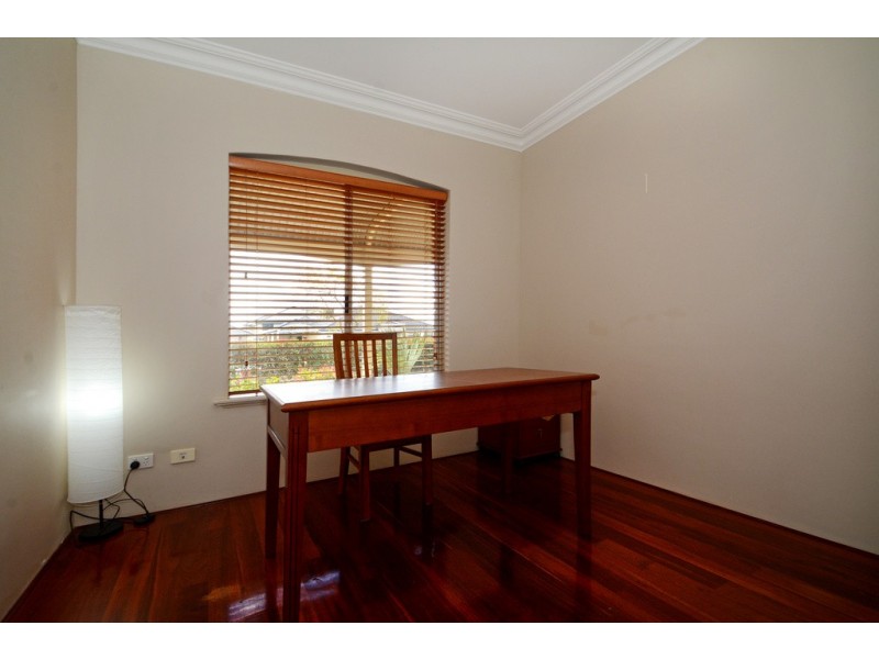 14 Kokoda Boulevard, Dianella WA 6059