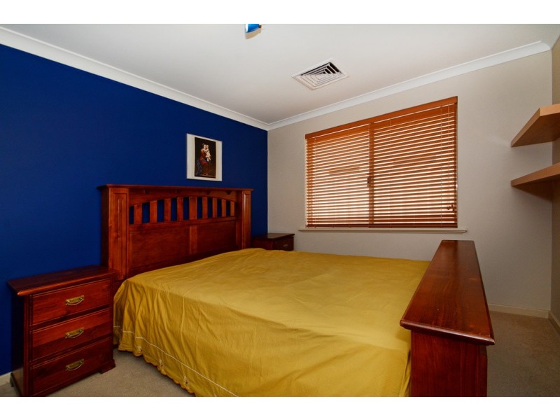 14 Kokoda Boulevard, Dianella WA 6059