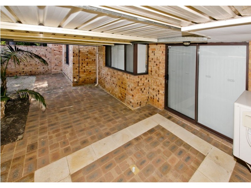 35 Toucan Way, Ballajura WA 6066